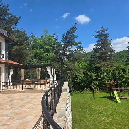 빌라 планинска алтеа *